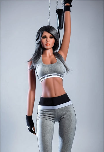 Meet Zoe: 166cm Athletic Dark-Tan Beauty